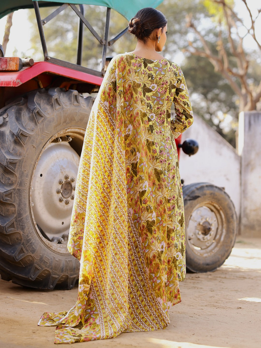 Printed Pure Cotton 3/4 Sleeve Kurta And Trouser Set With Dupatta - Image 2