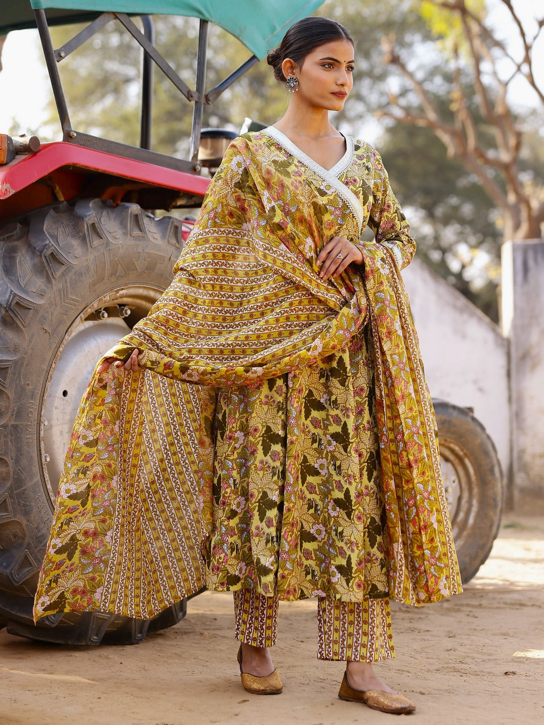 Printed Pure Cotton 3/4 Sleeve Kurta And Trouser Set With Dupatta - Image 5