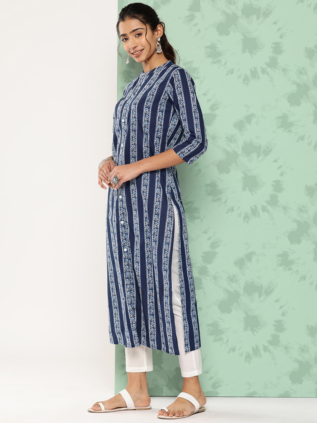 Straight Striped Pure Cotton Kurta - Image 3