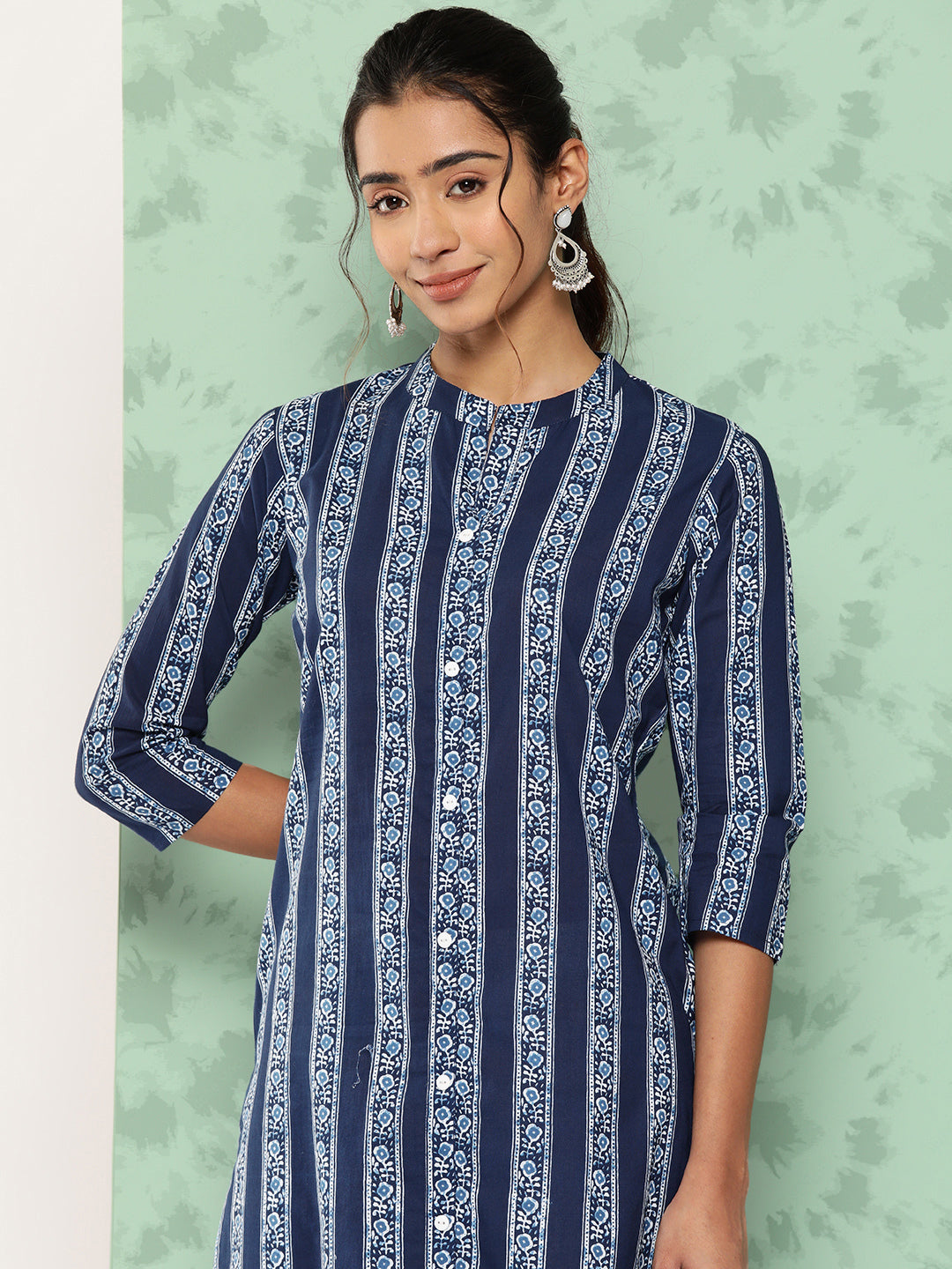 Straight Striped Pure Cotton Kurta - Image 4