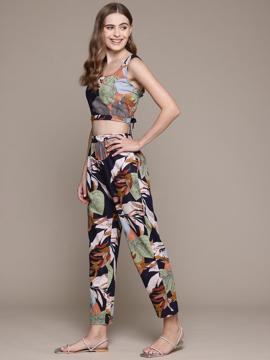 Straight Style Cotton Fabric Black Color Co-Ord Set With Shrug - Image 3