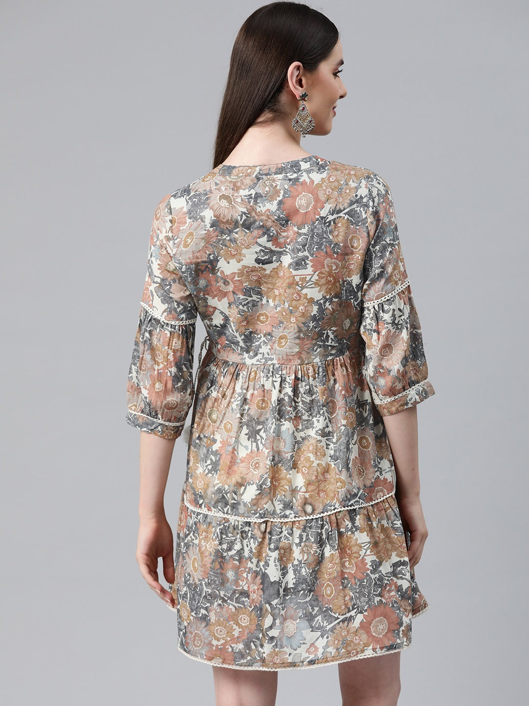 Grey Color Cotton Fabric Tiered Dress - Image 2