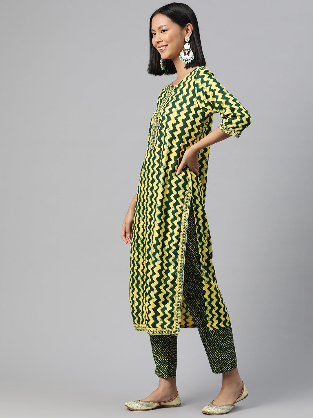Straight Style Rayon Fabric Green Color Kurta And Bottom With Dupatta - Image 3