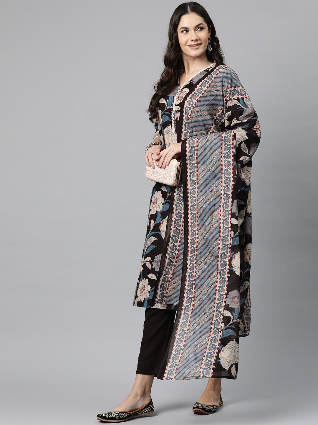Cotton Floral Straight Kurta Pant And Dupatta - Image 2