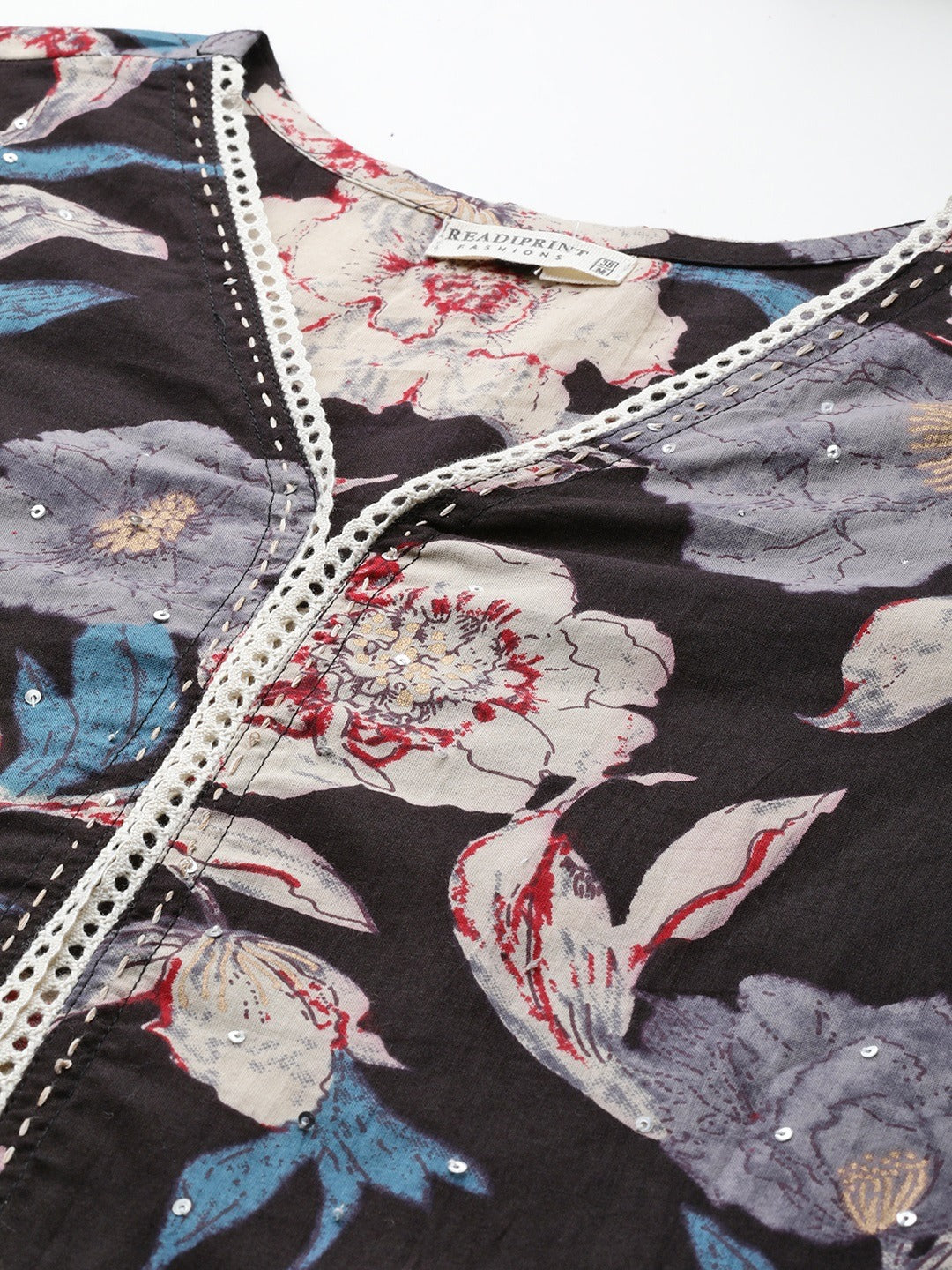 Cotton Floral Straight Kurta Pant And Dupatta - Image 5