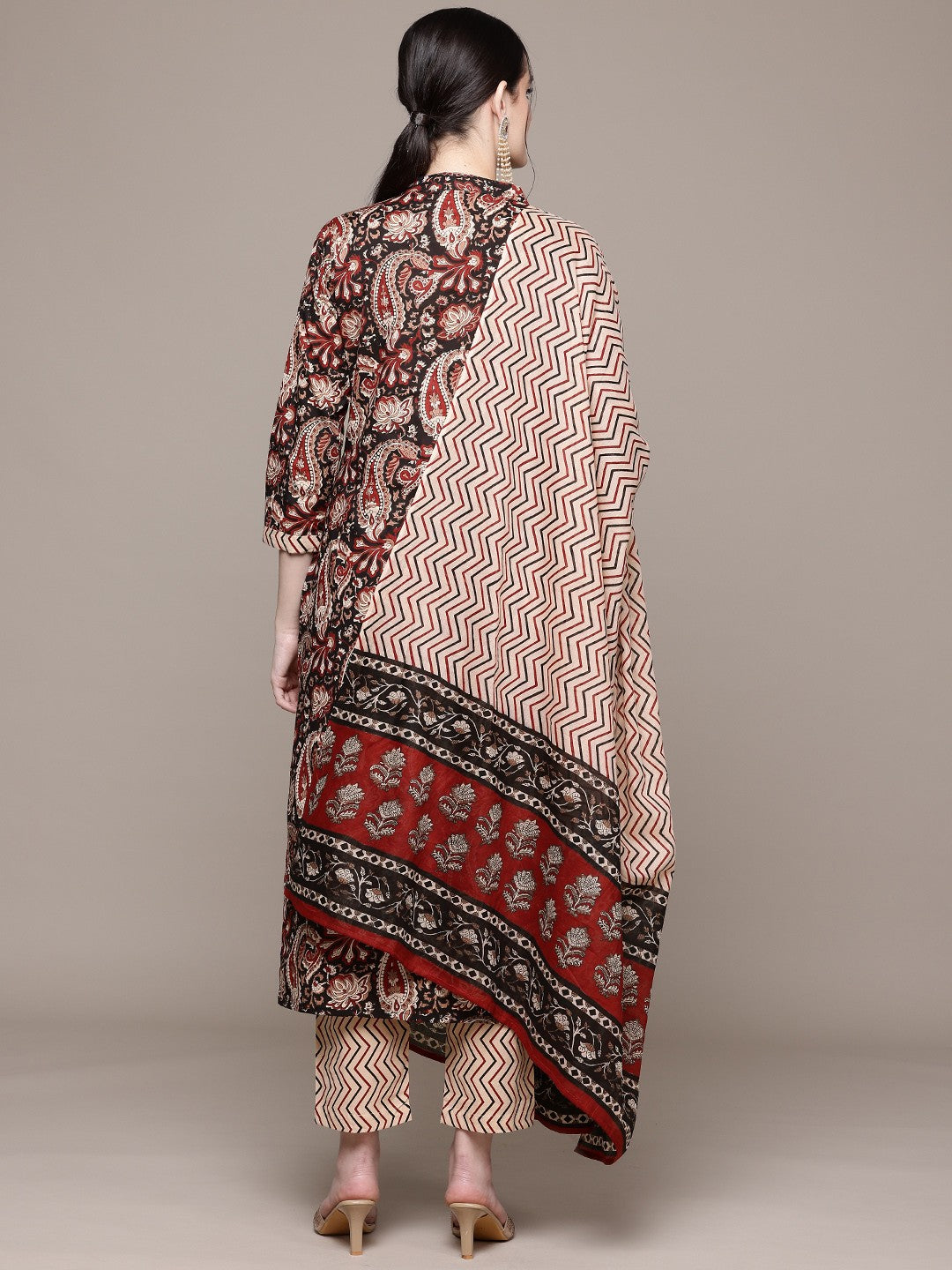 Straight Style Cotton Fabric Black Color Kurta With Bottom And Dupatta - Image 4