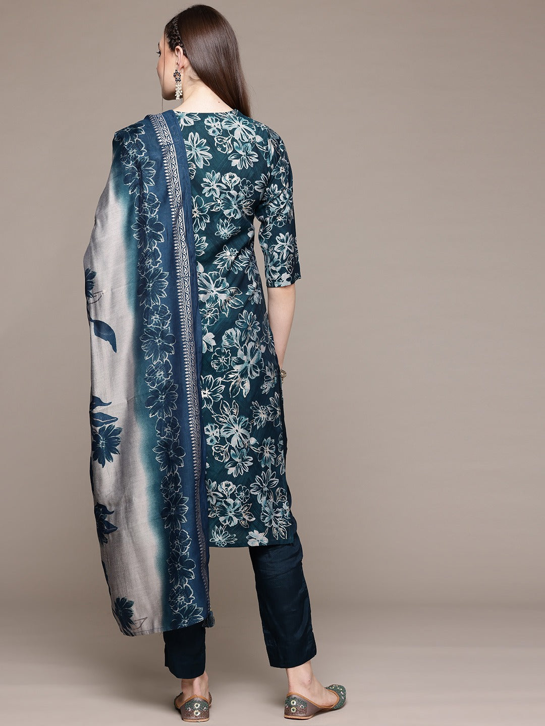 Straight Style Silk Fabric Teal Color Kurta With Bottom And Dupatta - Image 4