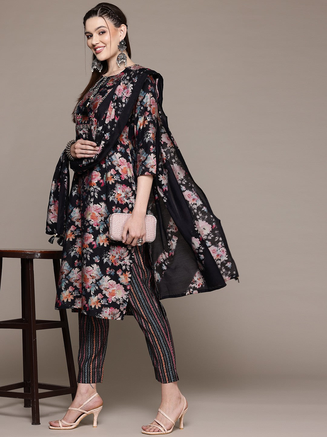 Straight Style Silk Fabric Multi Color Kurta With Bottom And Dupatta - Image 2