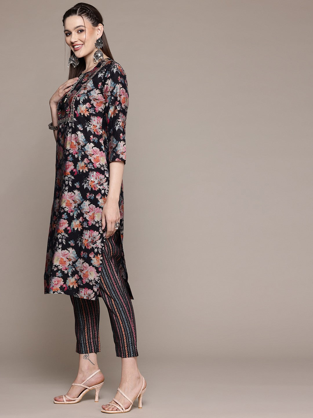 Straight Style Silk Fabric Multi Color Kurta With Bottom And Dupatta - Image 3
