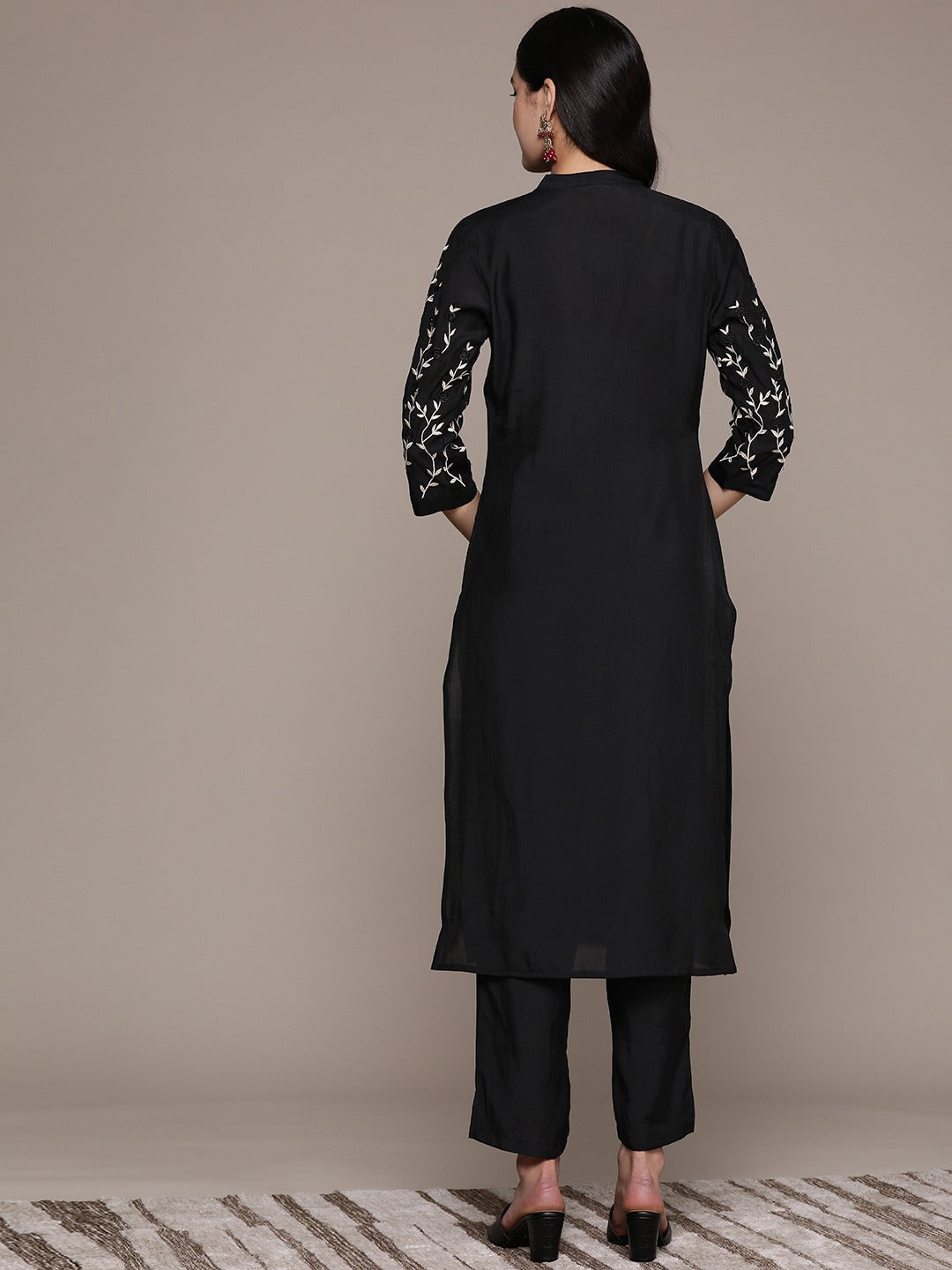 Straight Style Silk Fabric Black Color Kurta And Bottom - Image 4