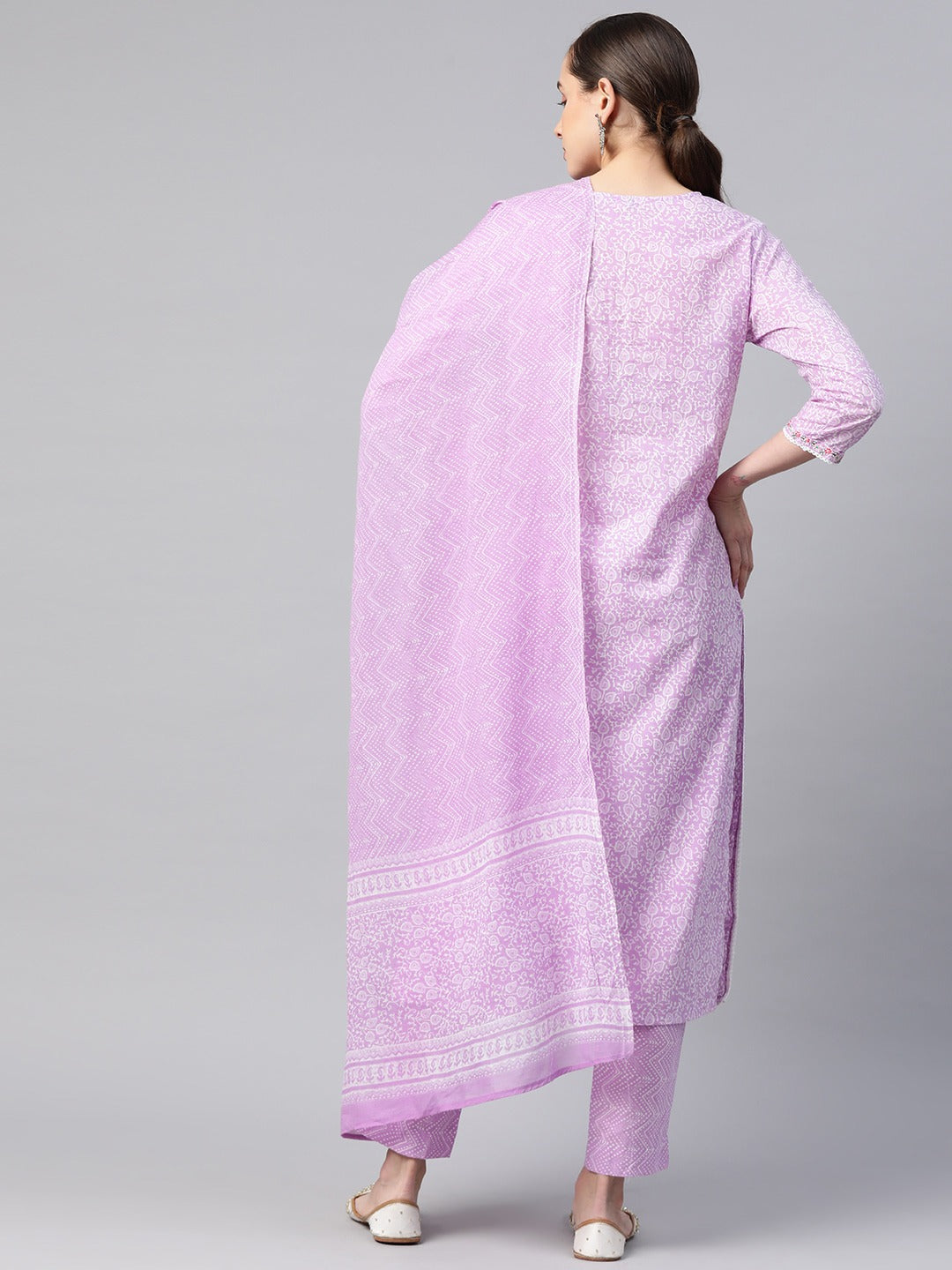 Straight Style Cotton Fabric Purple Color Kurta And Bottom With Dupatta - Image 4