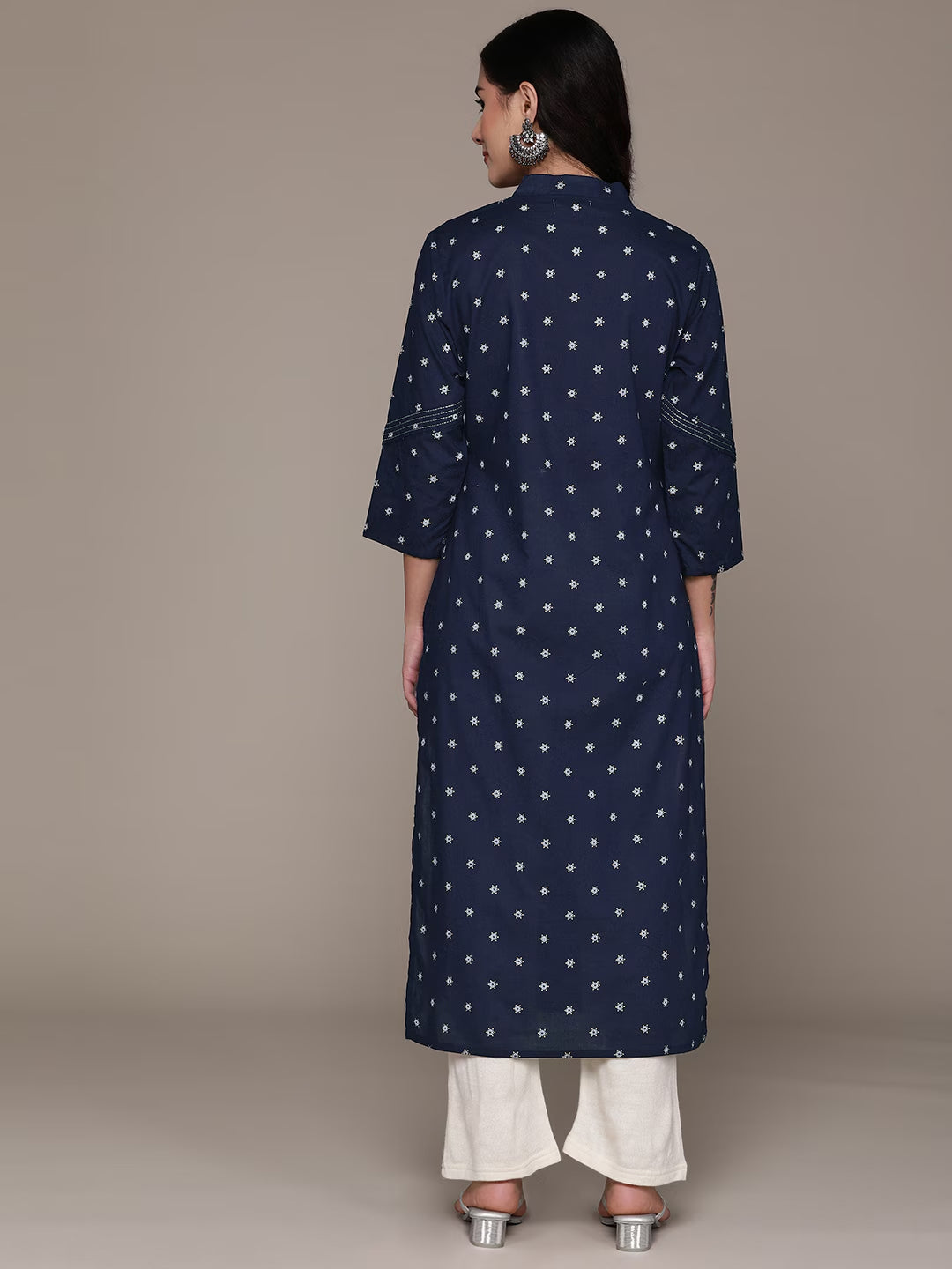 Straight Style Cotton Fabric Black Color Kurta - Image 4