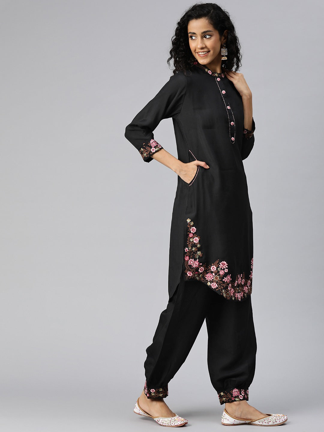 Straight Style Silk Fabric Black Color Kurta And Bottom - Image 3