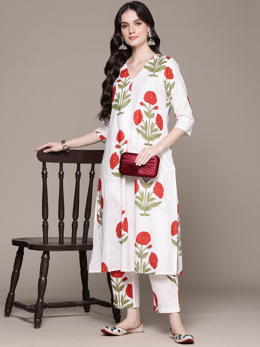 Straight Style Cotton Fabric White Color Kurta And Bottom - Image 3
