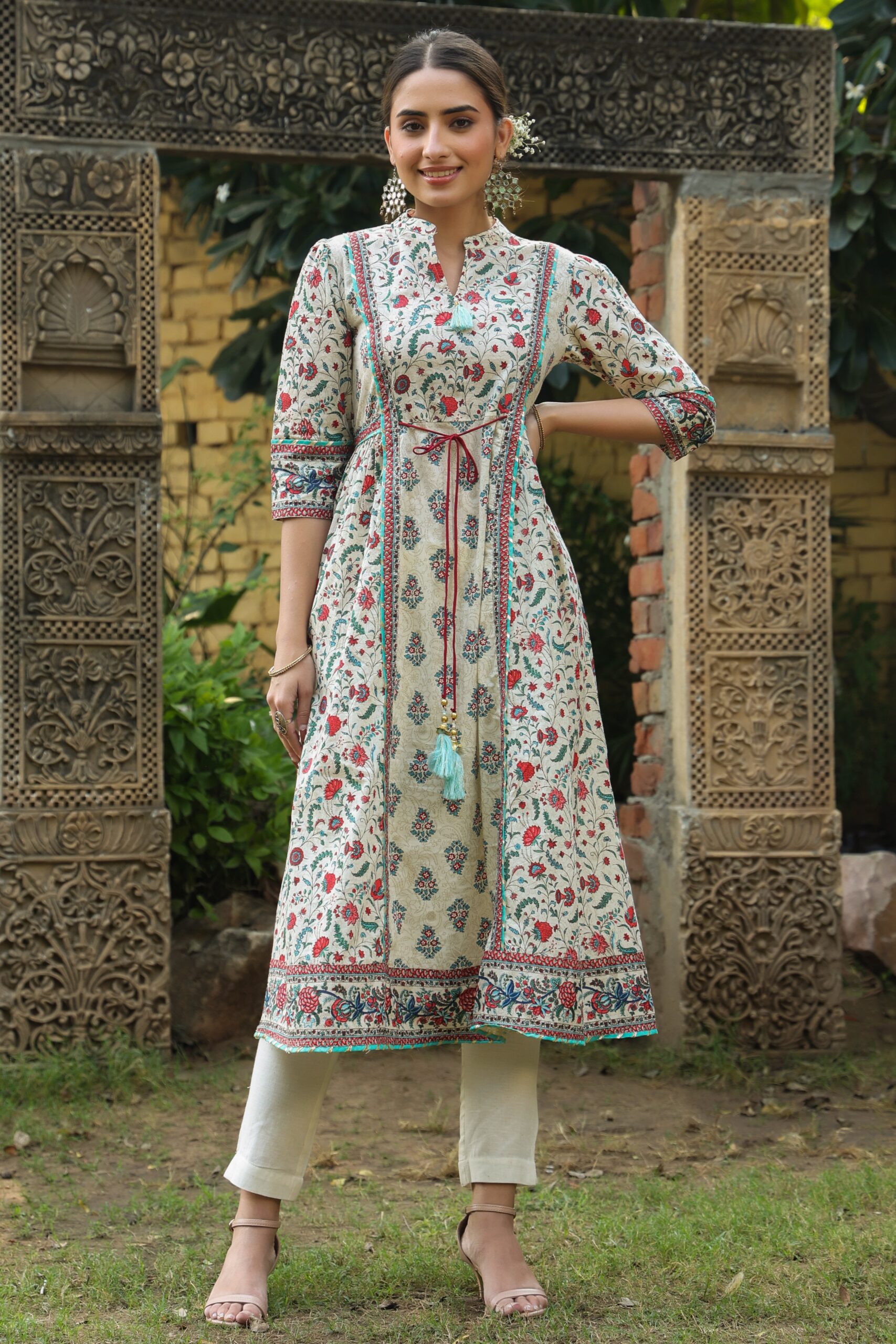 Beige Cambric Printed Flared Kurta - Image 2