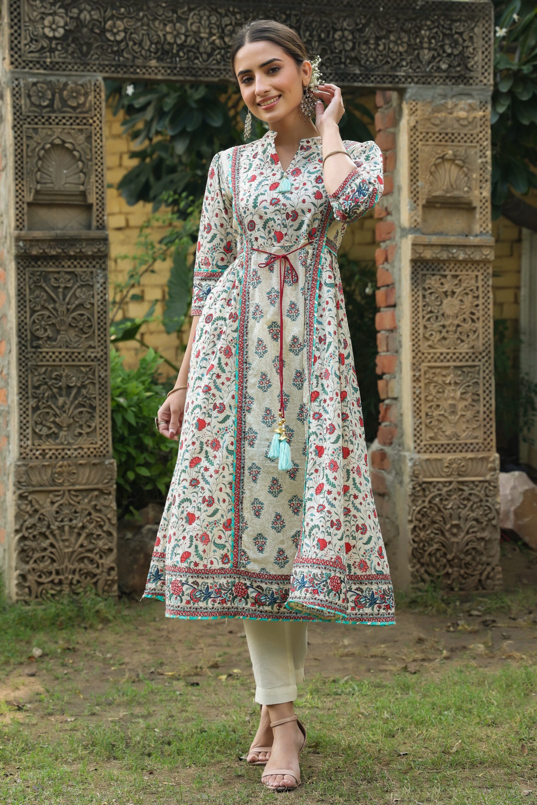 Beige Cambric Printed Flared Kurta - Image 5
