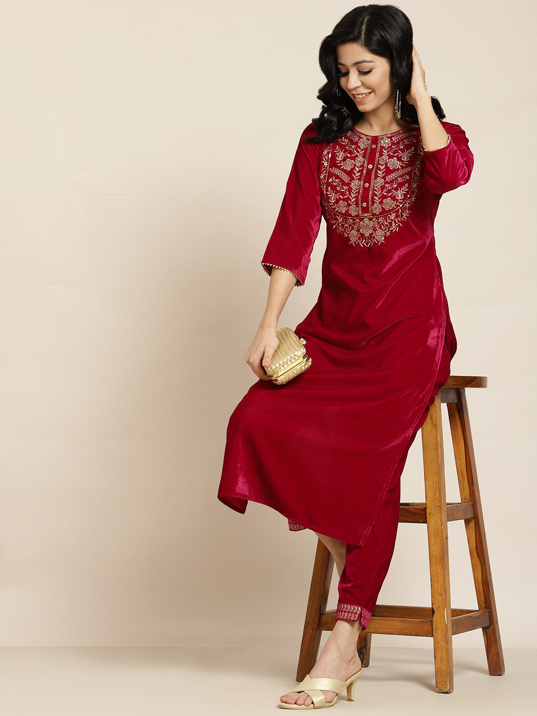 Fuchsia Velvet Embroidered Straight Kurta Sets - Image 2