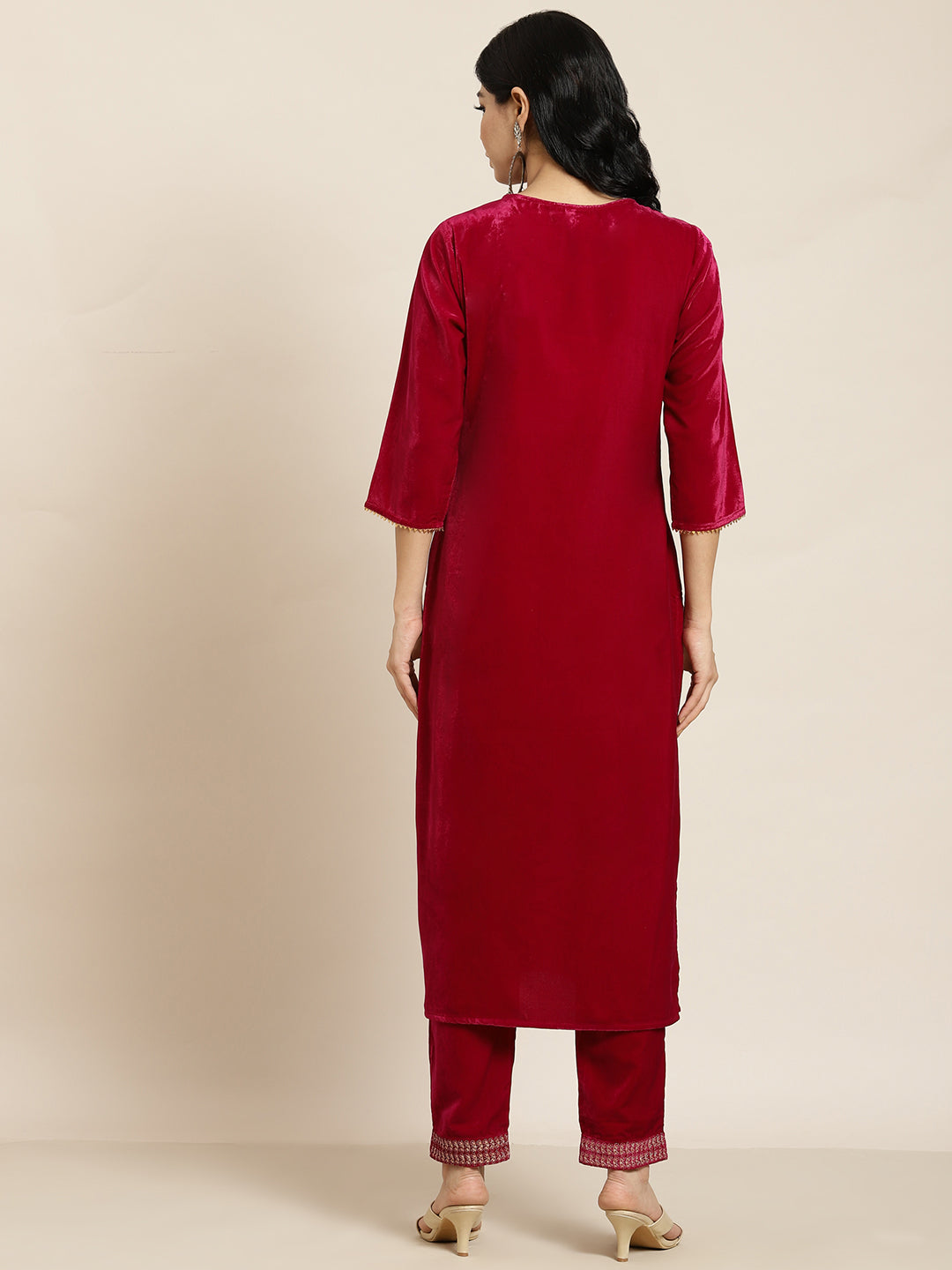 Fuchsia Velvet Embroidered Straight Kurta Sets - Image 3