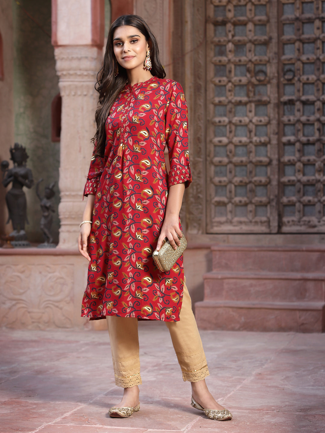 Red Muslin Printed Straight Kurta - Image 2