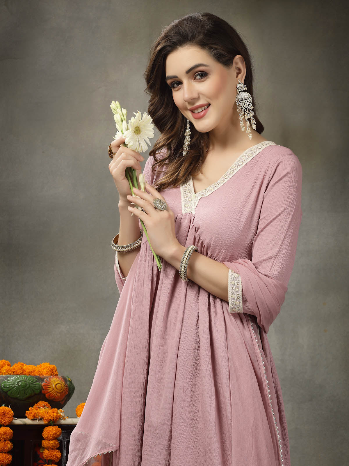Solid Crepe Naira cut Kurta Pant Dupatta Set - Image 6