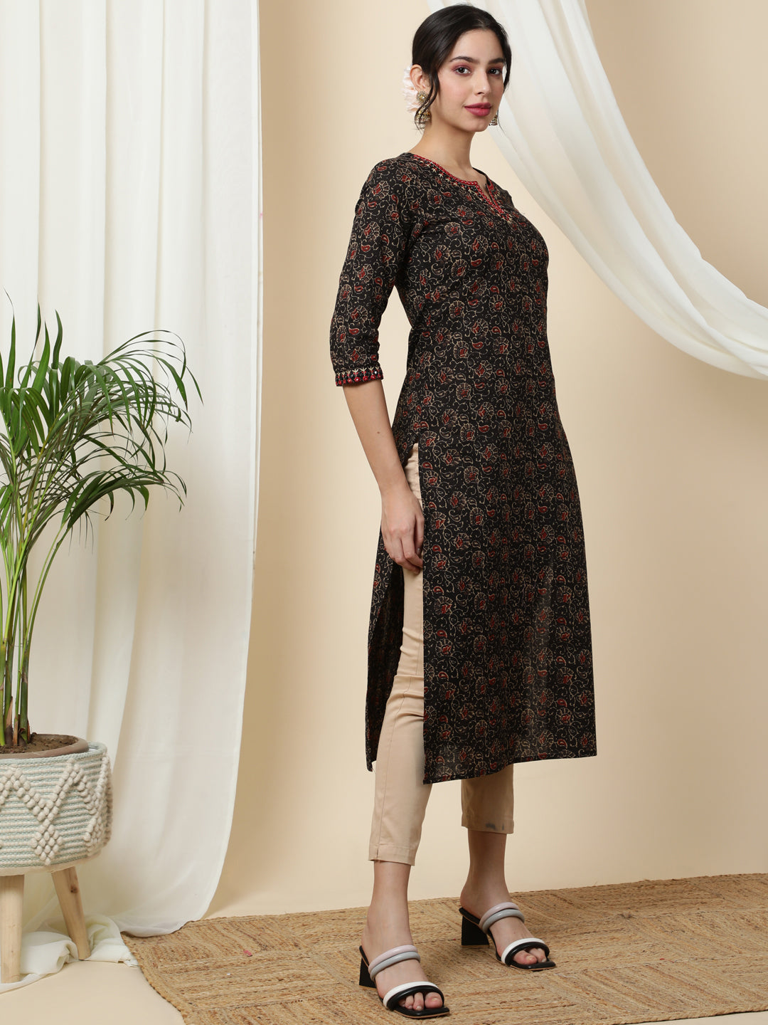 Cotton Calf Length Printed Straight 3/4 Sleeves Round Kurta - Image 4