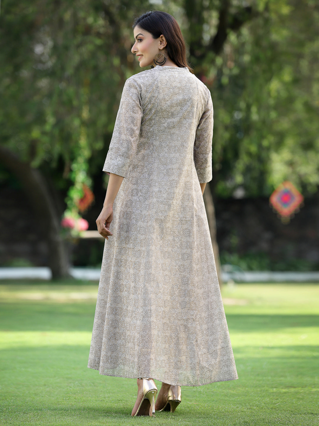 Beige Chanderi Silk Printed Anarkali Kurta - Image 3
