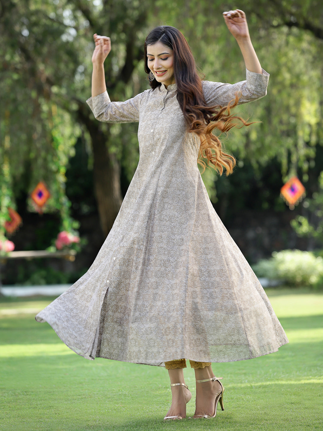Beige Chanderi Silk Printed Anarkali Kurta - Image 5