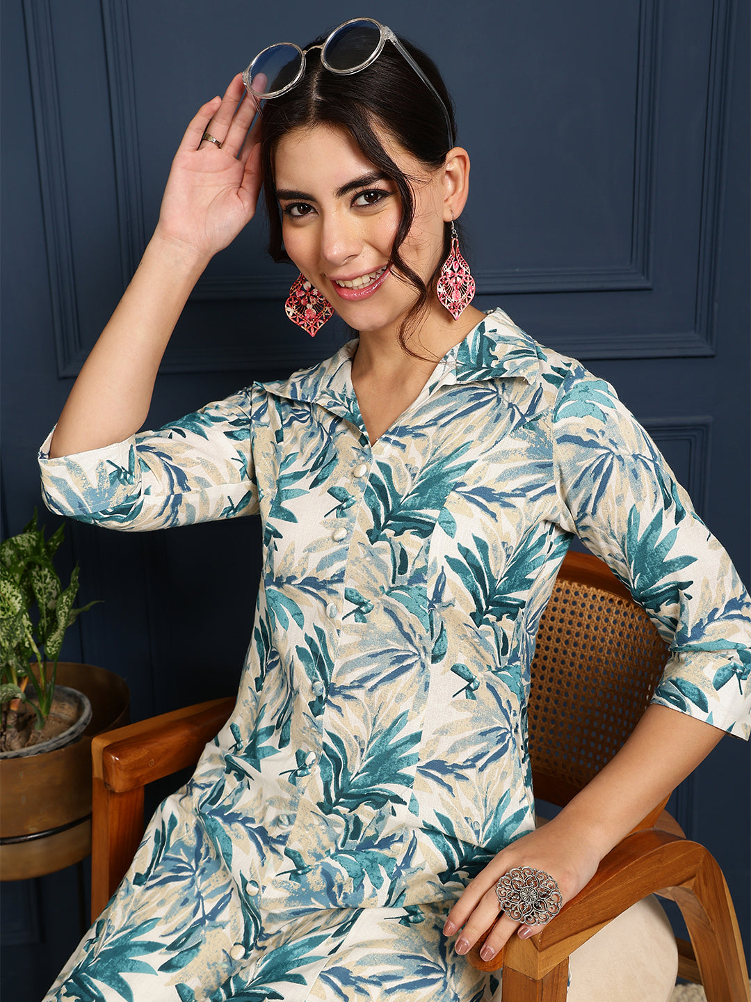 Flex Calf Length Printed Straight 3/4 Sleeves Shirt Coller Kurta - Image 6