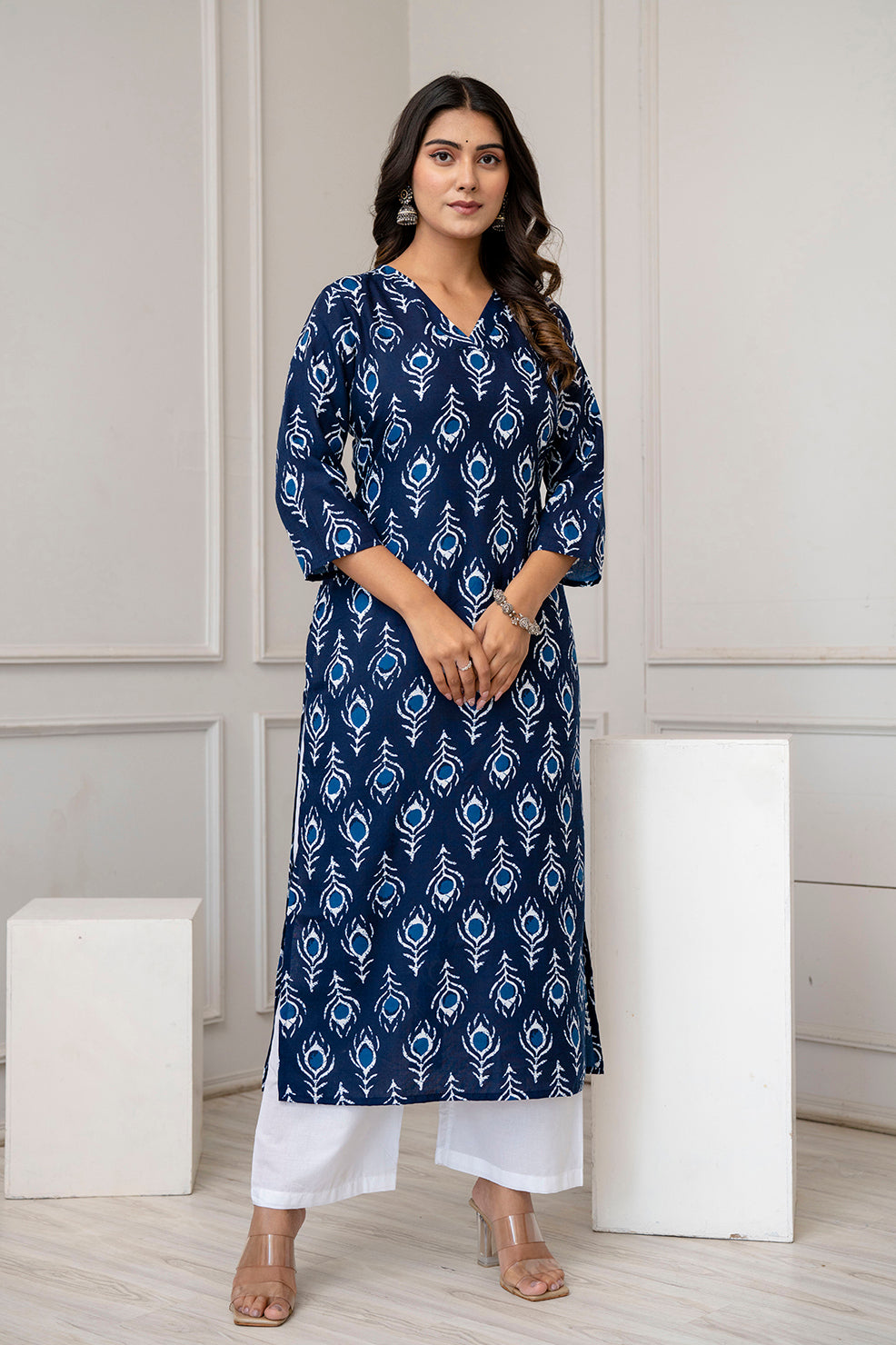 Navy Blue Printed Straight Kurta With Three Quarter Sleeves