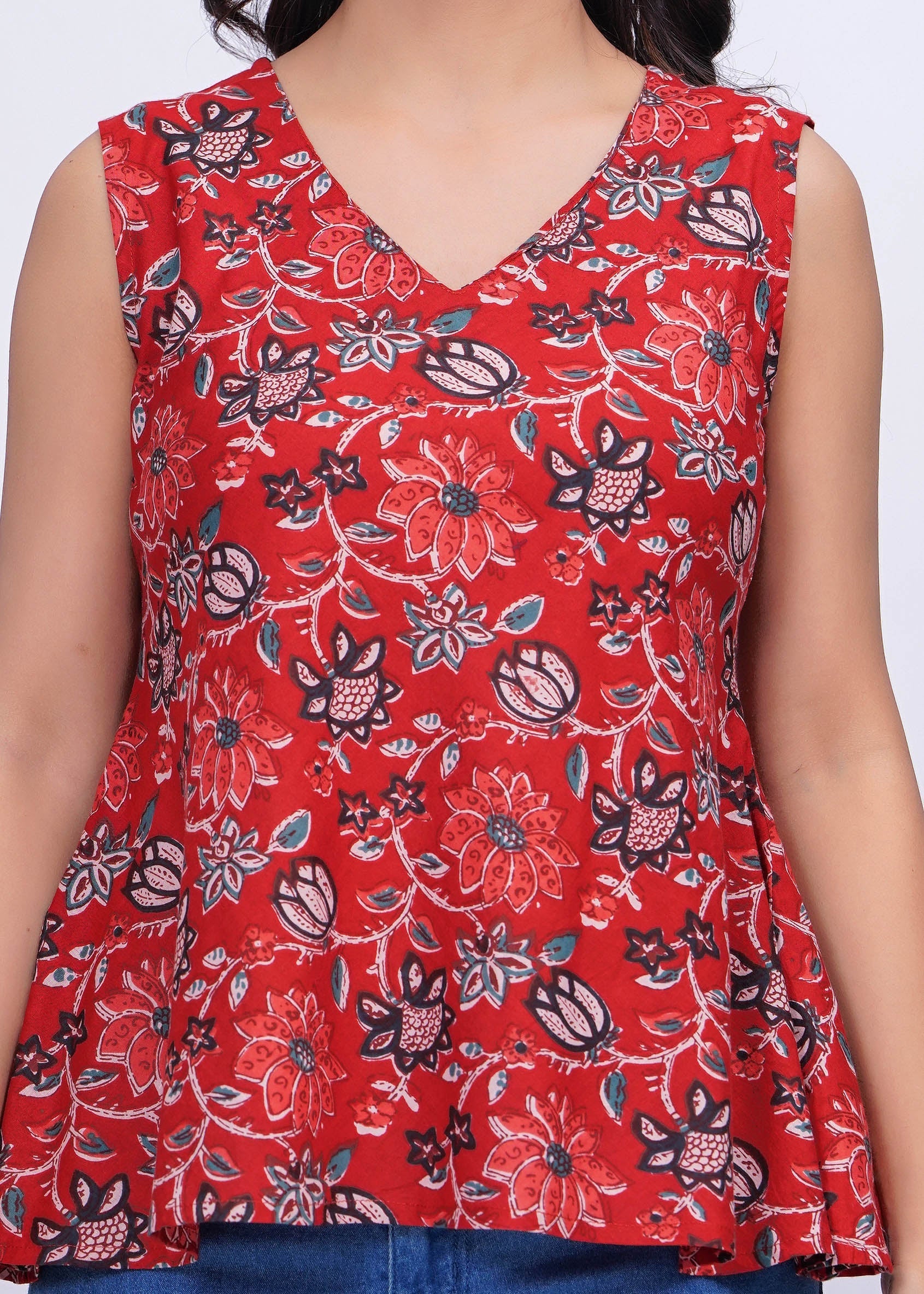 Red Floral Printed Peplum Tunic - Image 2