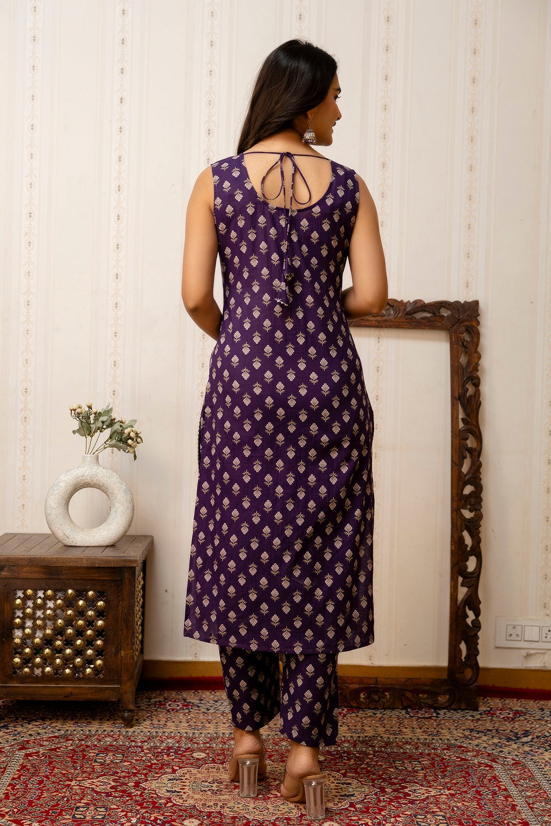 Purple Printed Straight Kurta & Trouser With Dupatta - Image 2