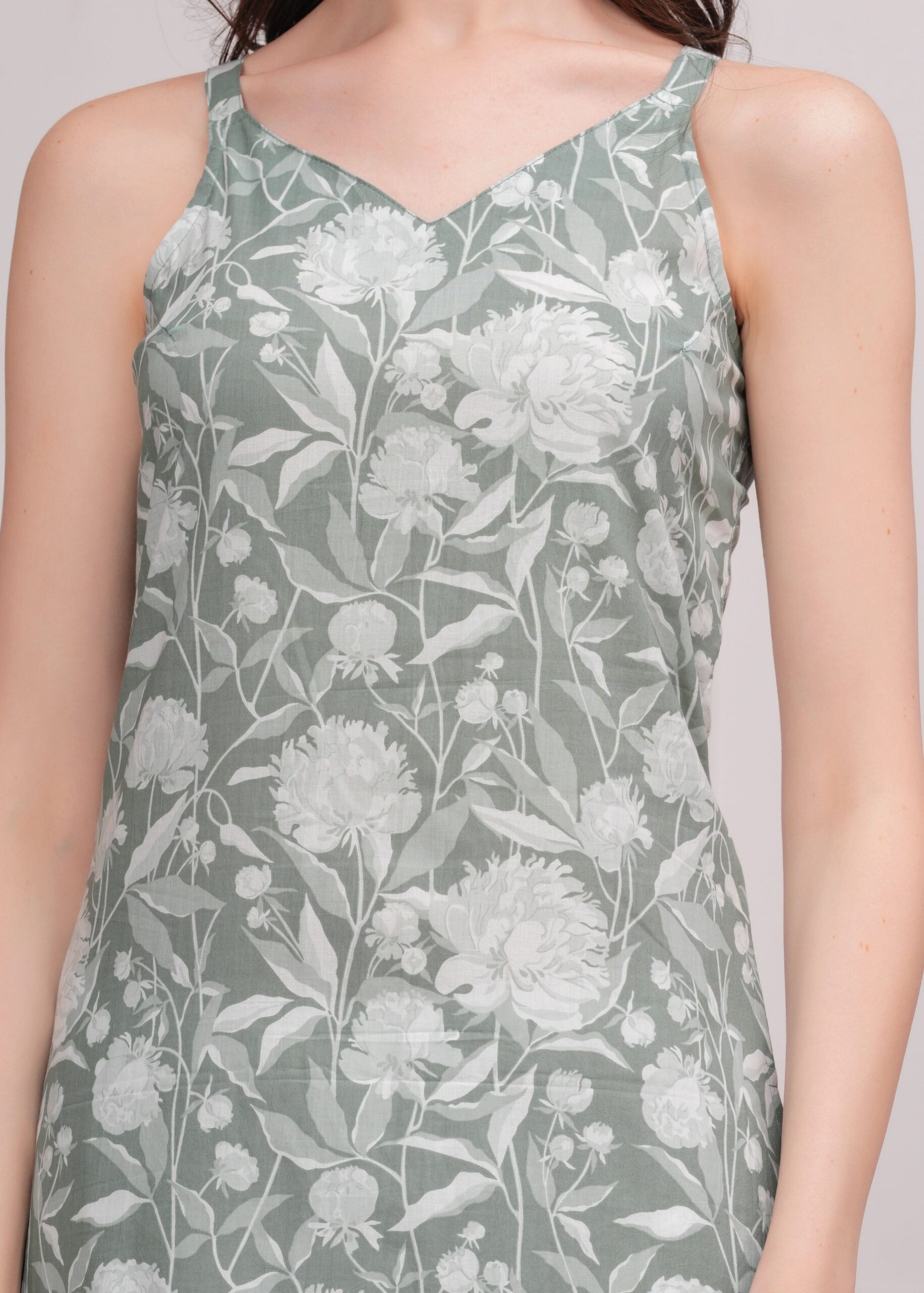 Green Printed Straight Shoulder Straps Kurta - Image 2