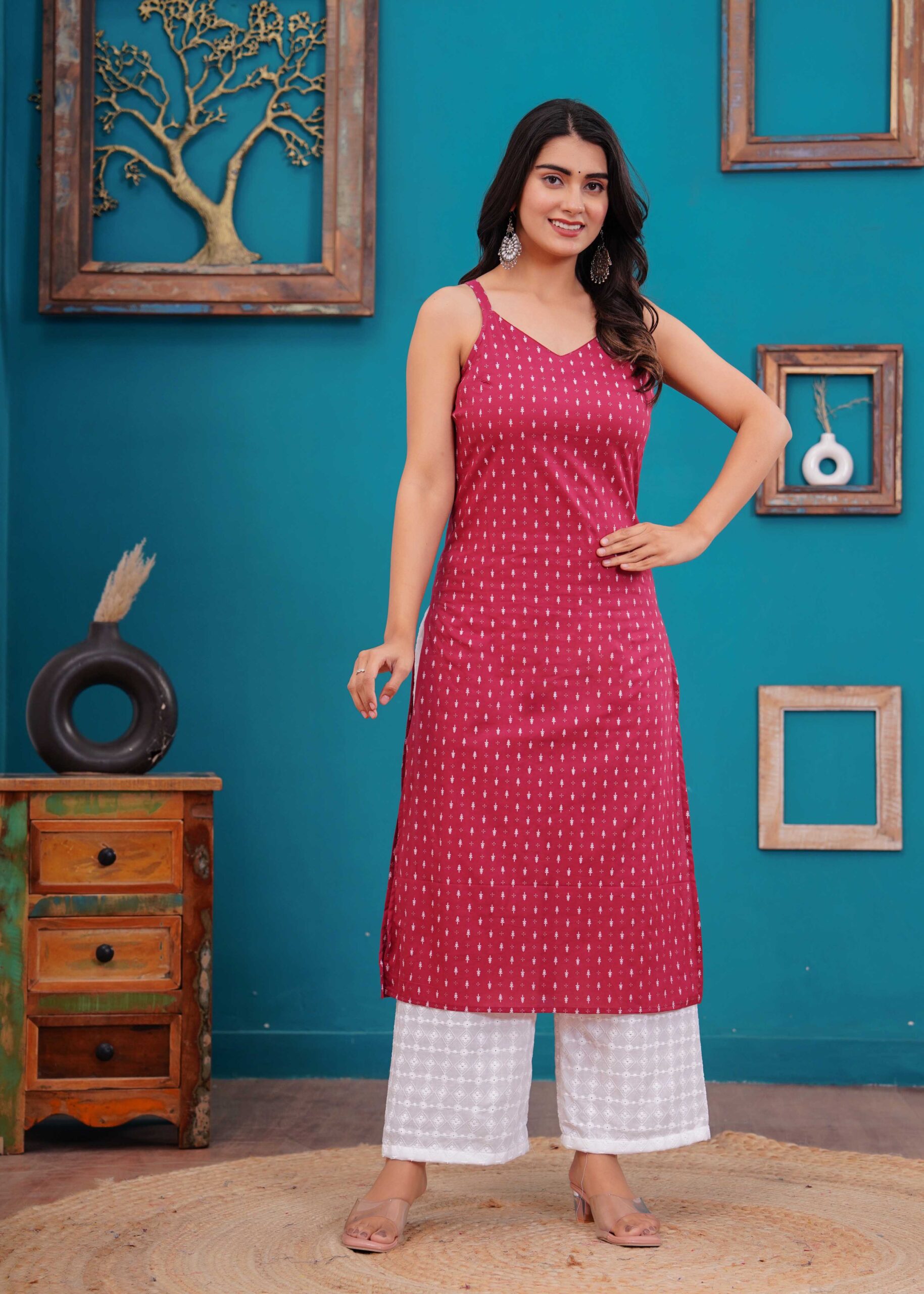 Pink Printed Straight Shoulder Straps Kurta