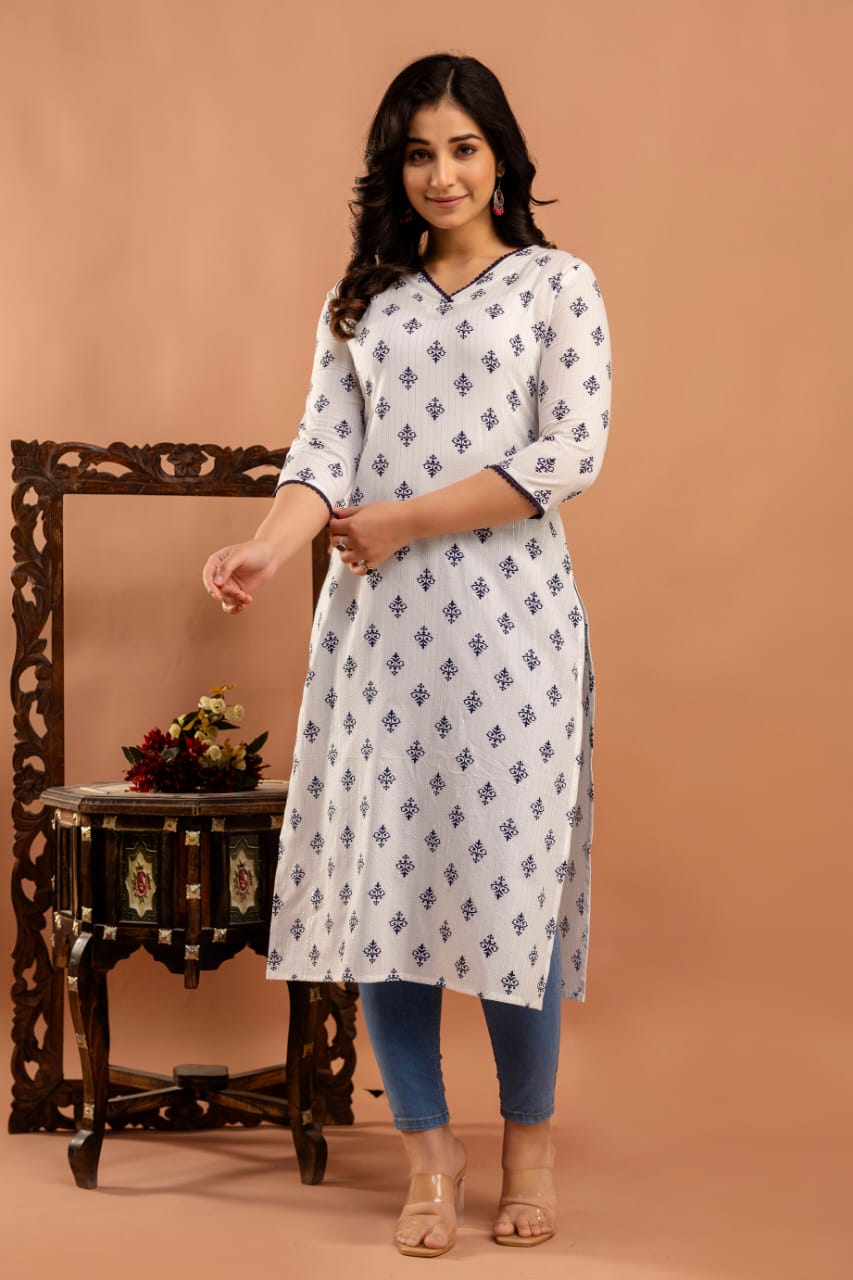White Ethnic Printed Straight Kurta with Three Quarter Sleeves - Image 3