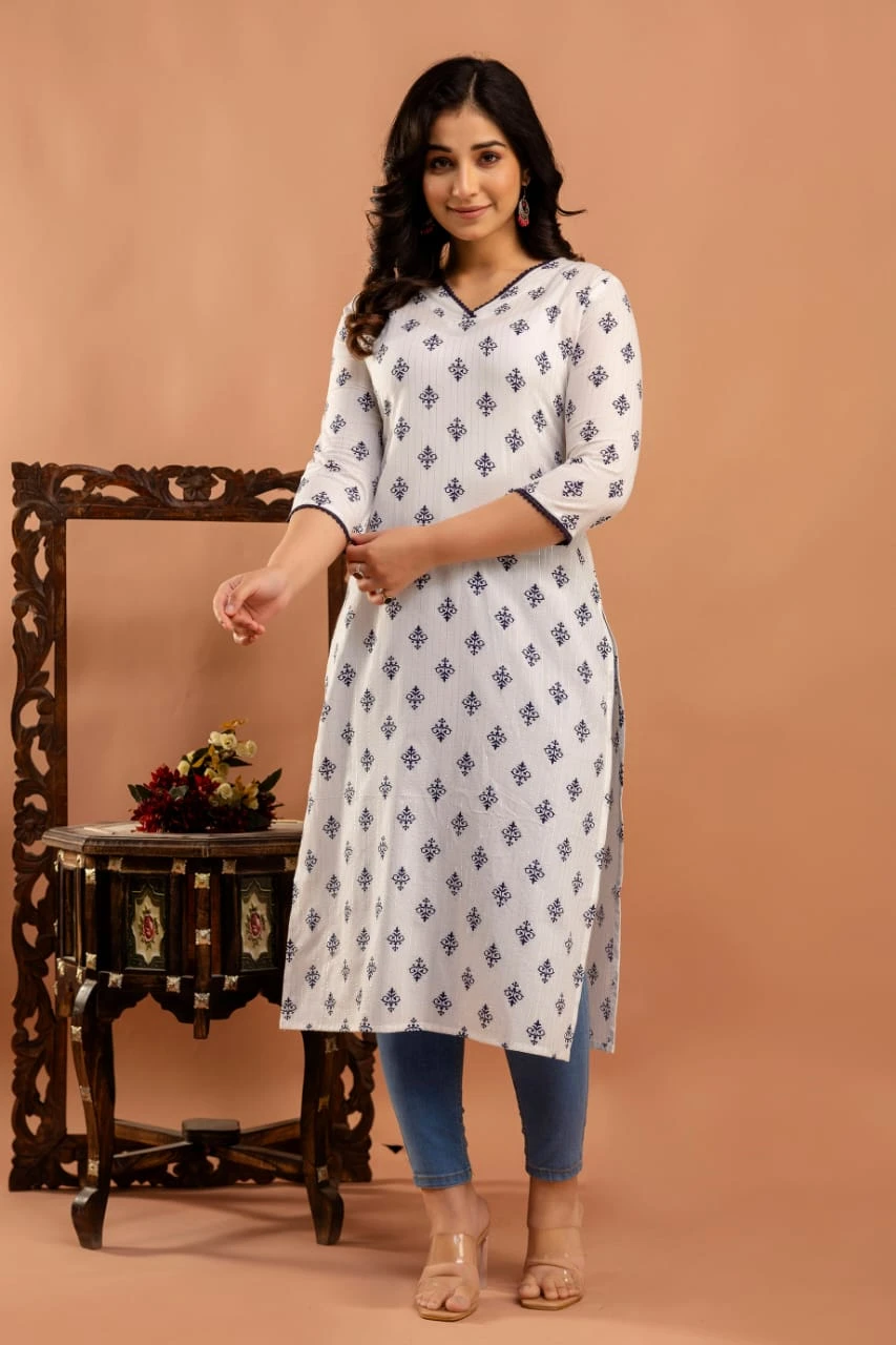 White Ethnic Printed Straight Kurta with Three Quarter Sleeves - Image 3