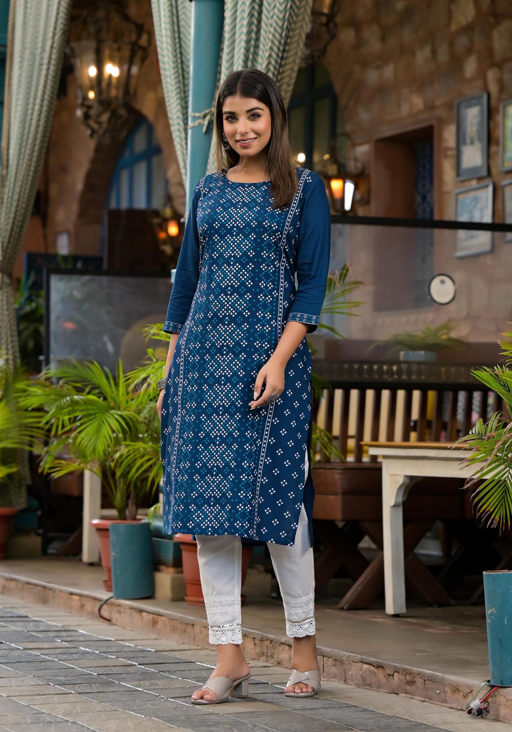 Teal Ethnic Motif Printed Round Neck Rayon Kurta With Straight Hemline - Image 5