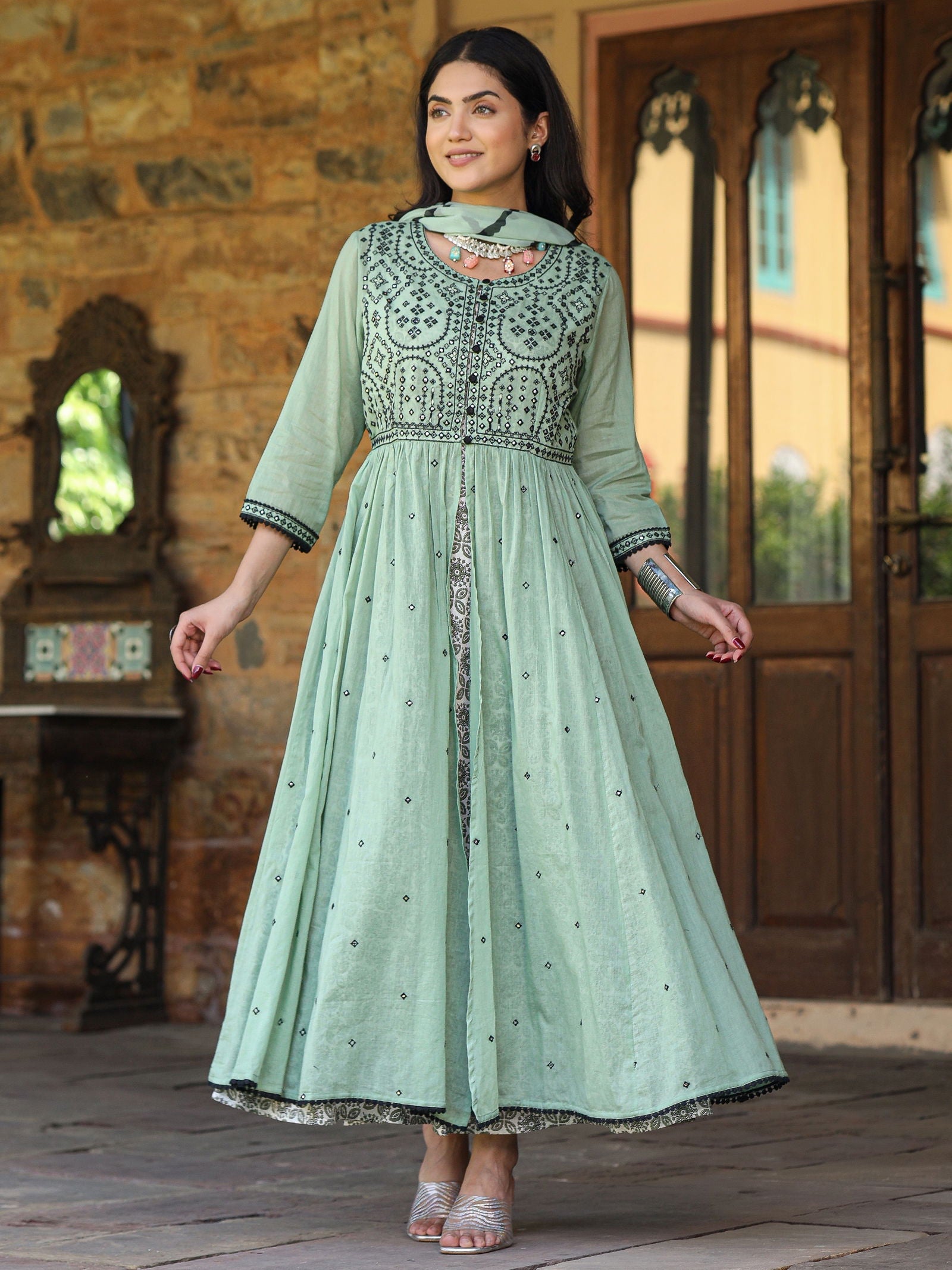 Green & Black Cotton Embroidered Anarkali Dress With Jacket & Tie-Dye Dupatta - Image 2
