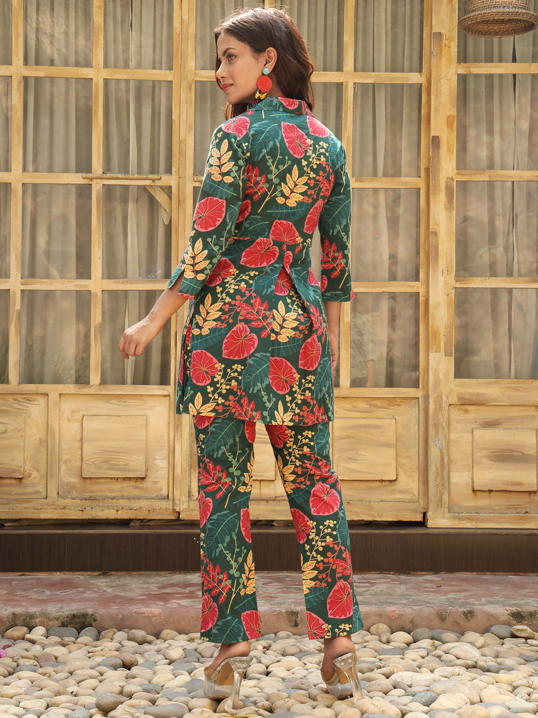 Cotton Hip Length Printed Flared 3/4 Sleeves Shirt Coller Co-Ord Set - Image 4