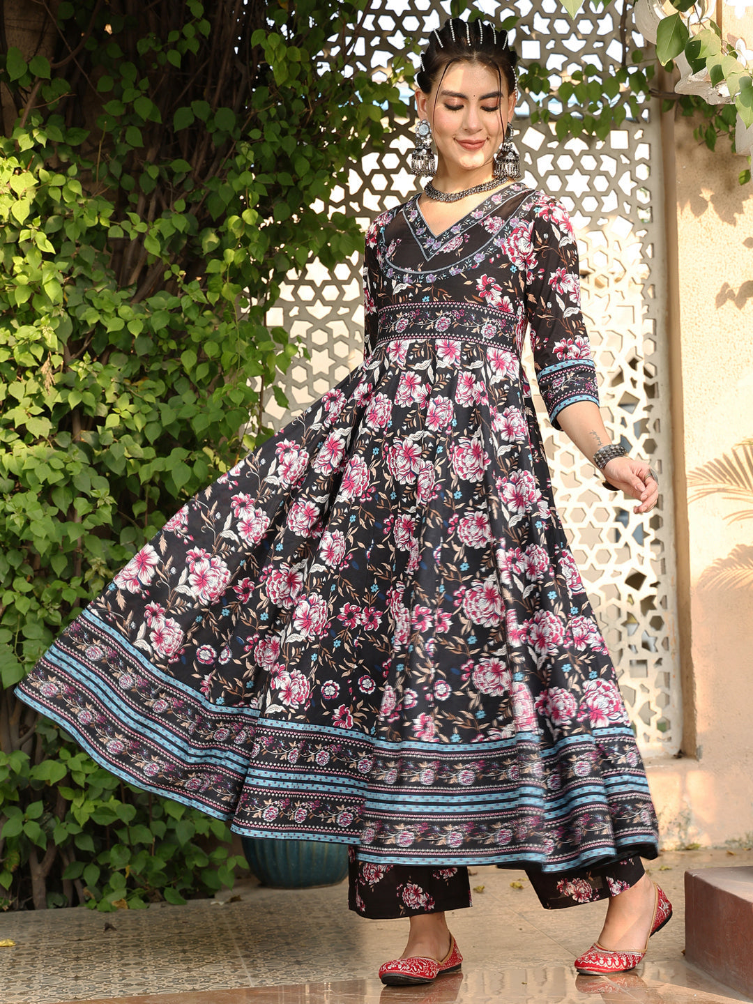Cotton Calf Length Printed Flared 3/4 Sleeves V-Neck Kurta Suit Set With Dupatta - Image 3