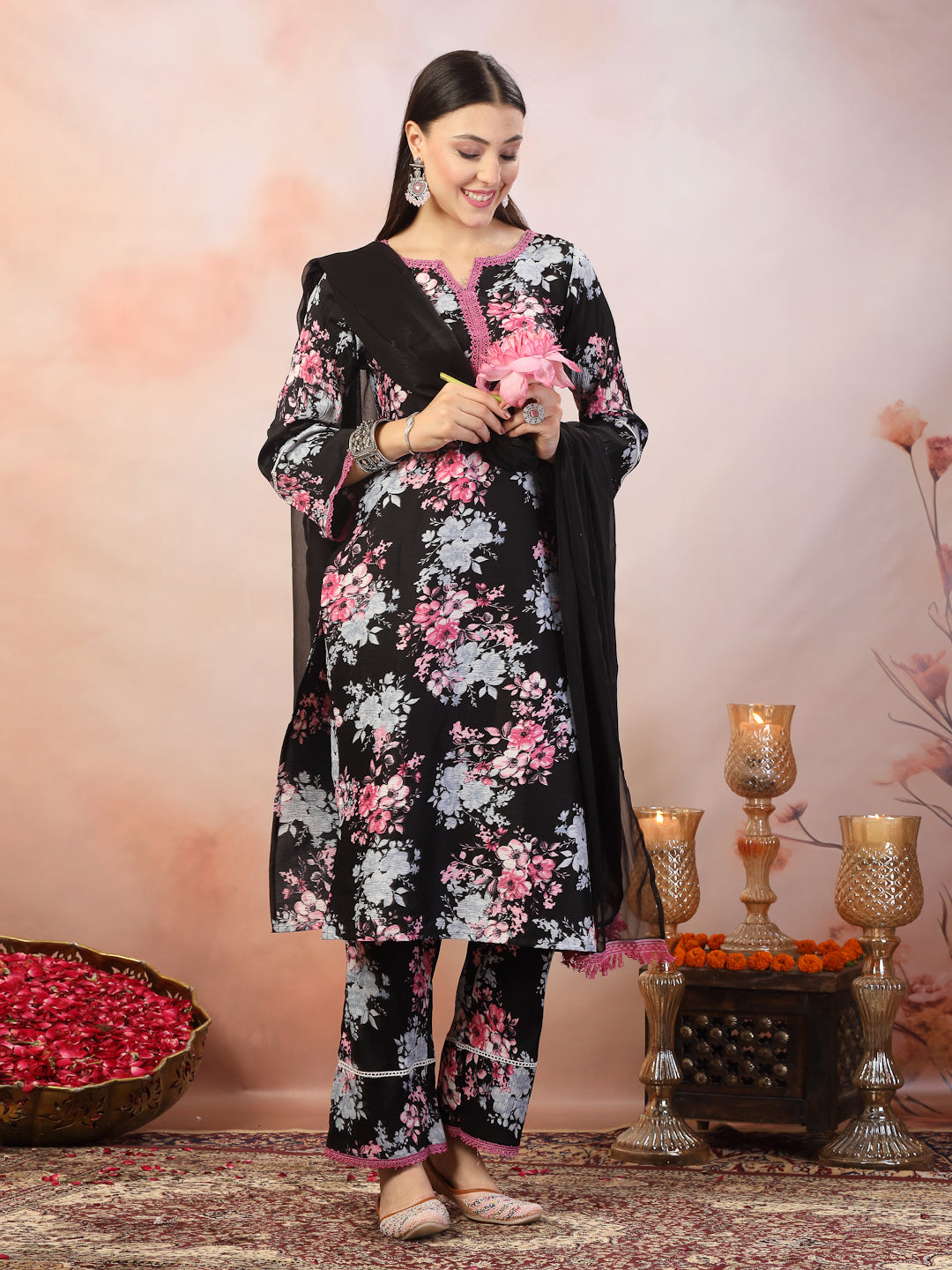 Black Printed Italian Crush Straight Kurta Pant Dupatta Set - Image 5