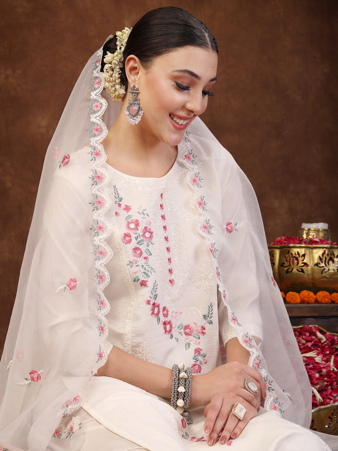 Off White Embroidered Silk Straight Kurta Pant Dupatta Set - Image 4