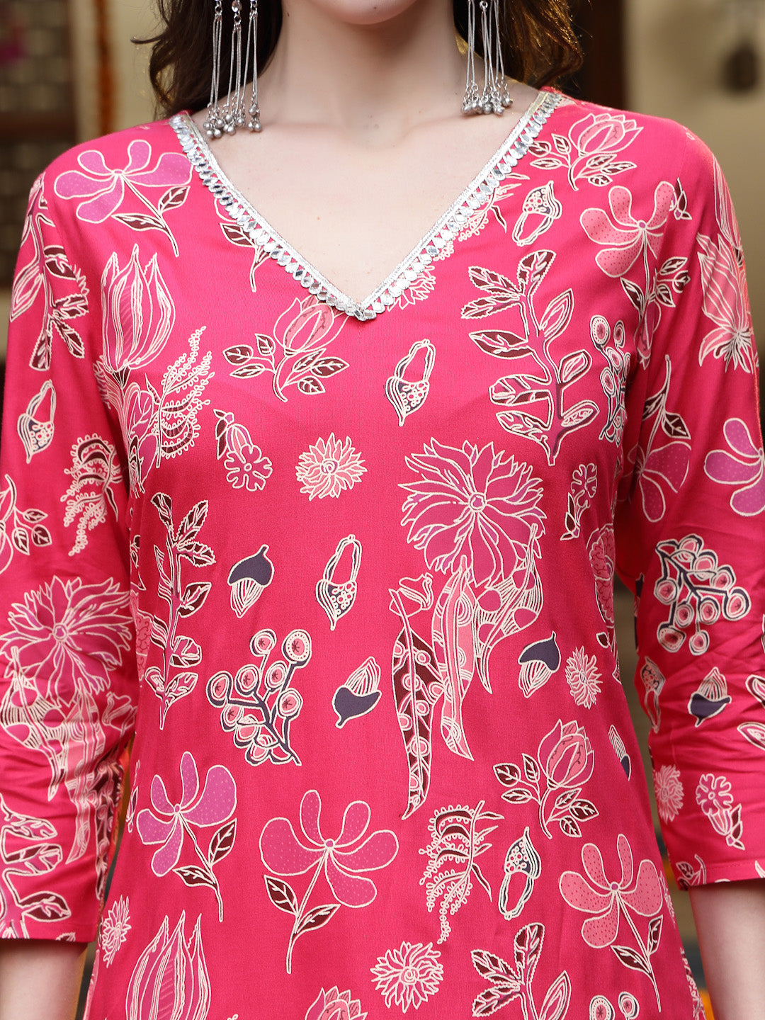 Pink Floral Printed Rayon Straight Kurta Pant Dupatta Set - Image 2