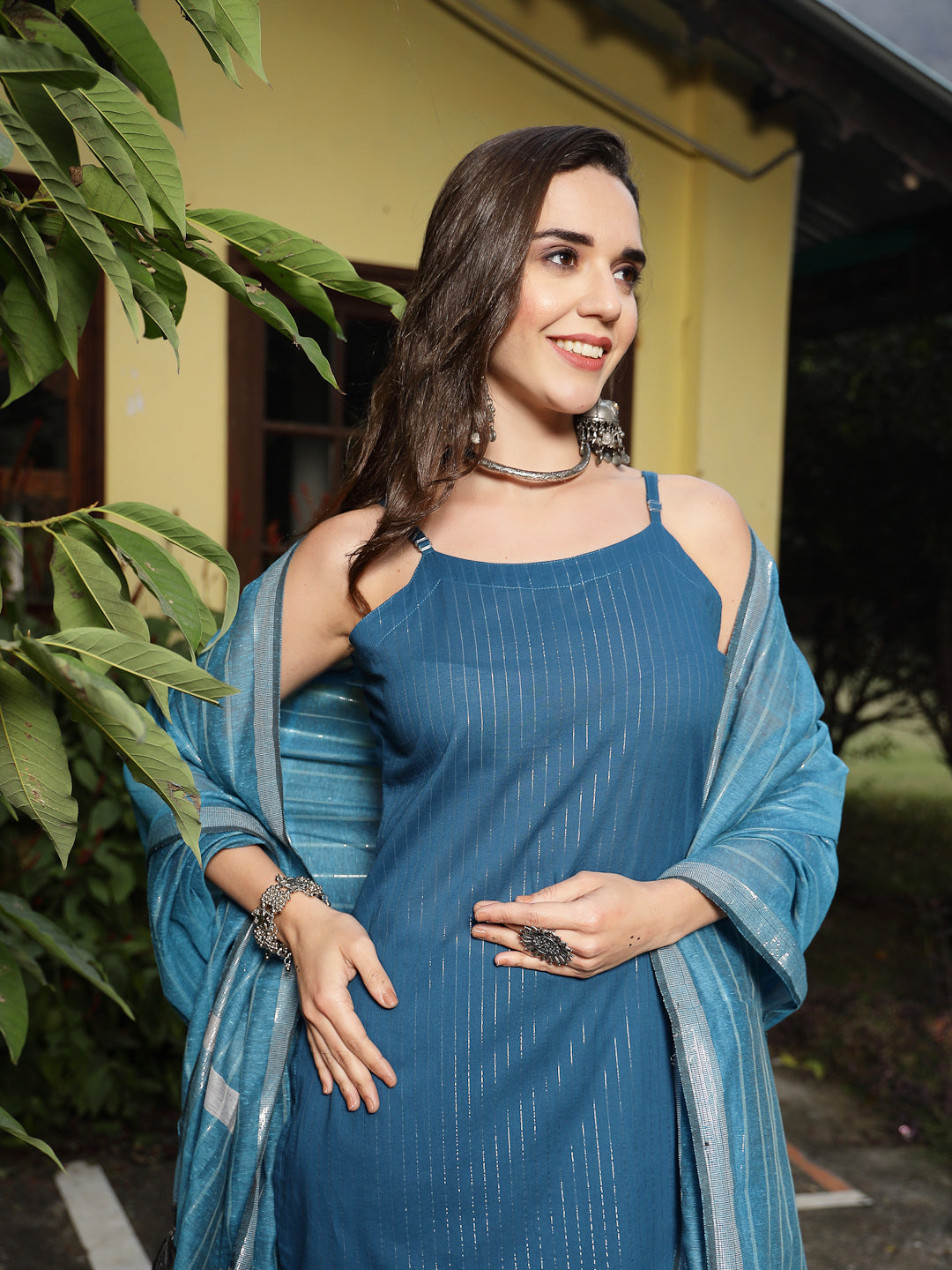 Teal Woven Design Cotton Blend Straight Kurta Pant Dupatta Set - Image 2