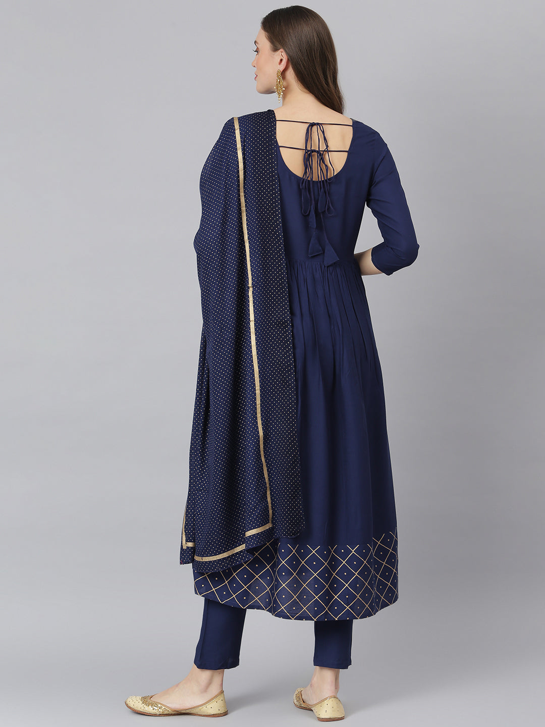 Women Checkered Rayon Flared Kurta Pant Dupatta Set - Image 3