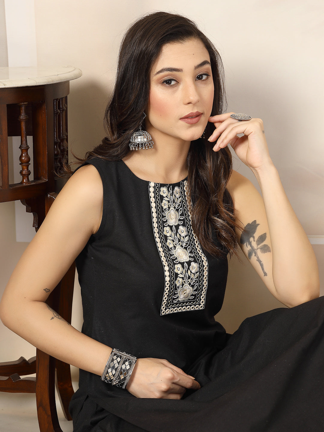 Embroidered Cotton Blend Straight Kurta Pant Set - Image 5