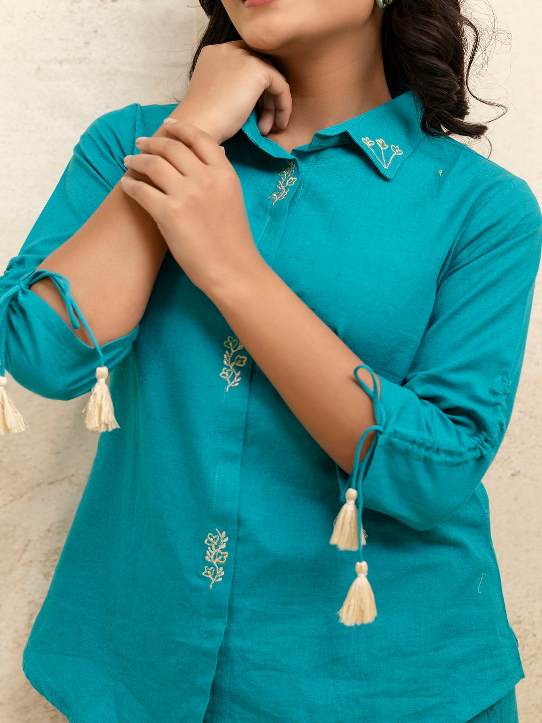 Sky Blue Solid Shirt Collar Three-Quarter Sleeves Top & Trouser - Image 2