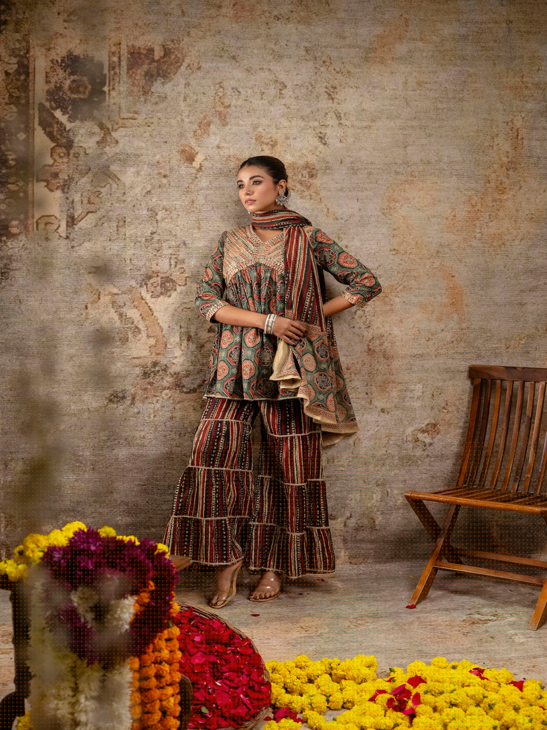 Red Embroidered V-Neck Calf Length Cotton Kurta & Sharara With Dupatta - Image 4