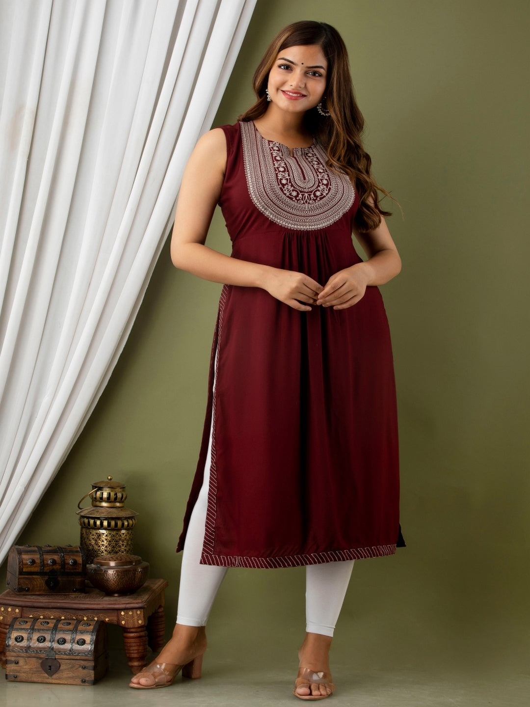 Rayon Calf Length Embroidered Straight Sleeveless Round Neck Kurta - Image 4