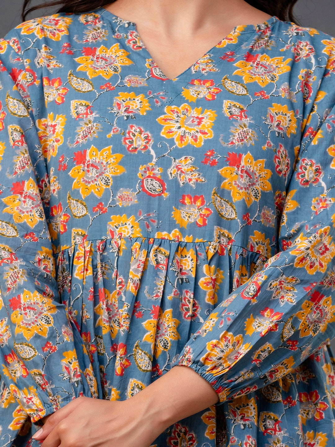Printed 3/4 Sleeves Regular Pure Cotton Top - Image 3