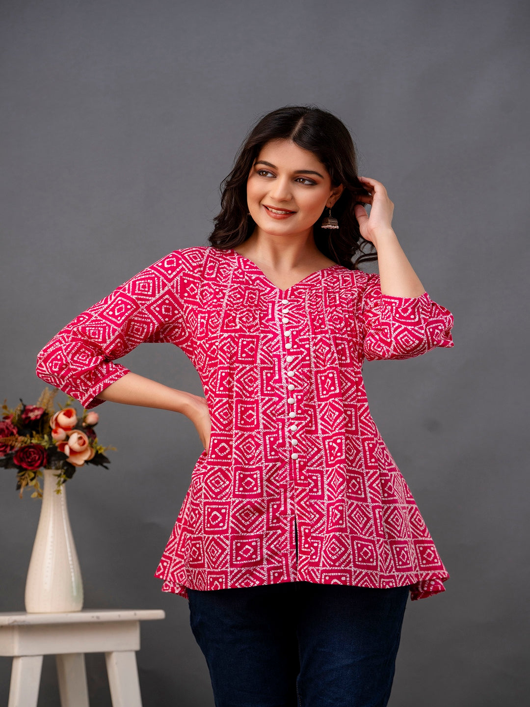 Printed 3/4 Sleeves Regular Pure Cotton Top - Image 4
